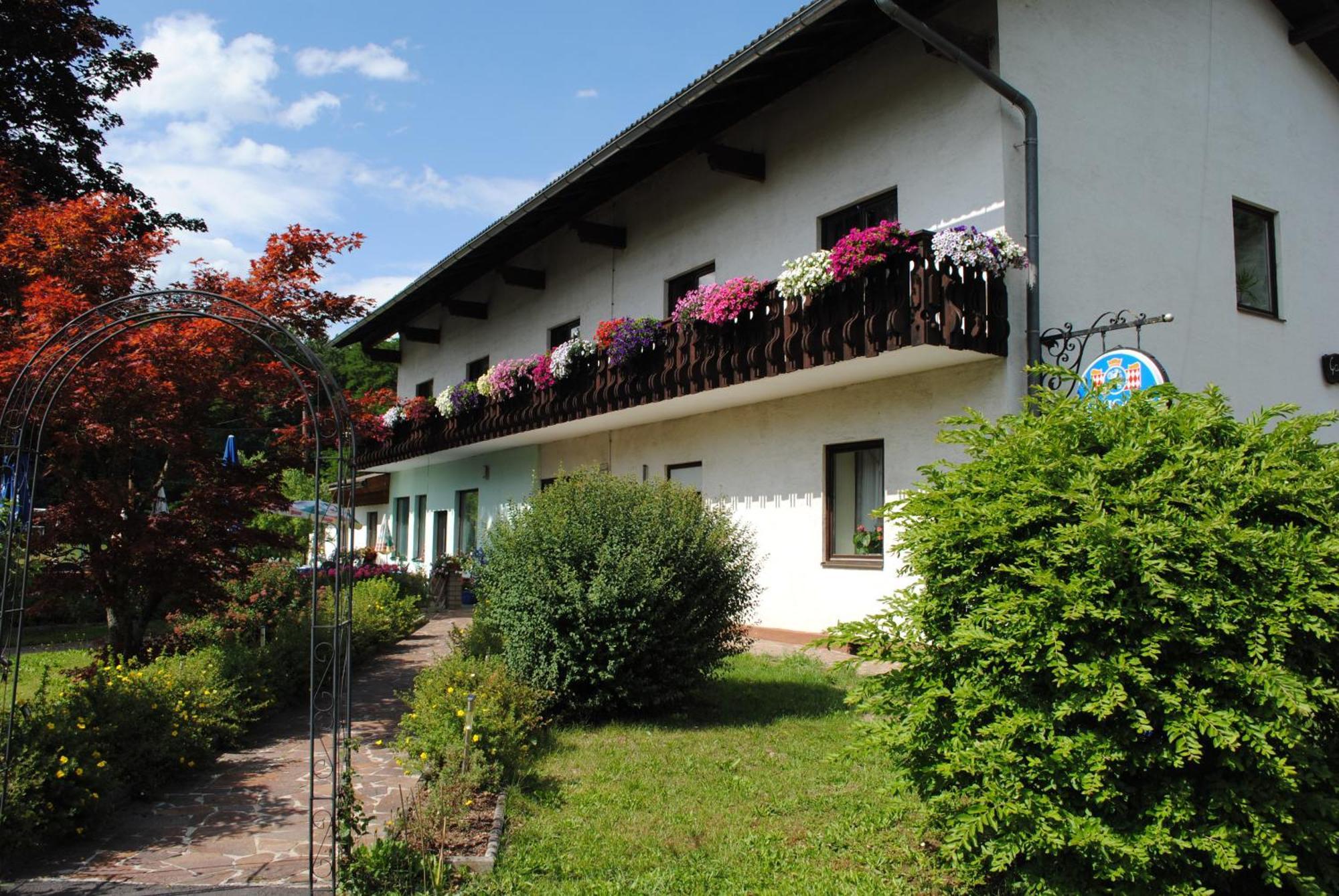 Gasthof Waldwirt Sankt Kanzian am Klopeiner See Екстер'єр фото