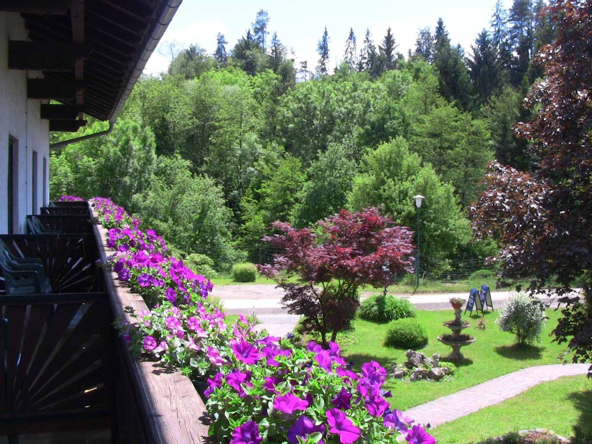 Gasthof Waldwirt Sankt Kanzian am Klopeiner See Екстер'єр фото
